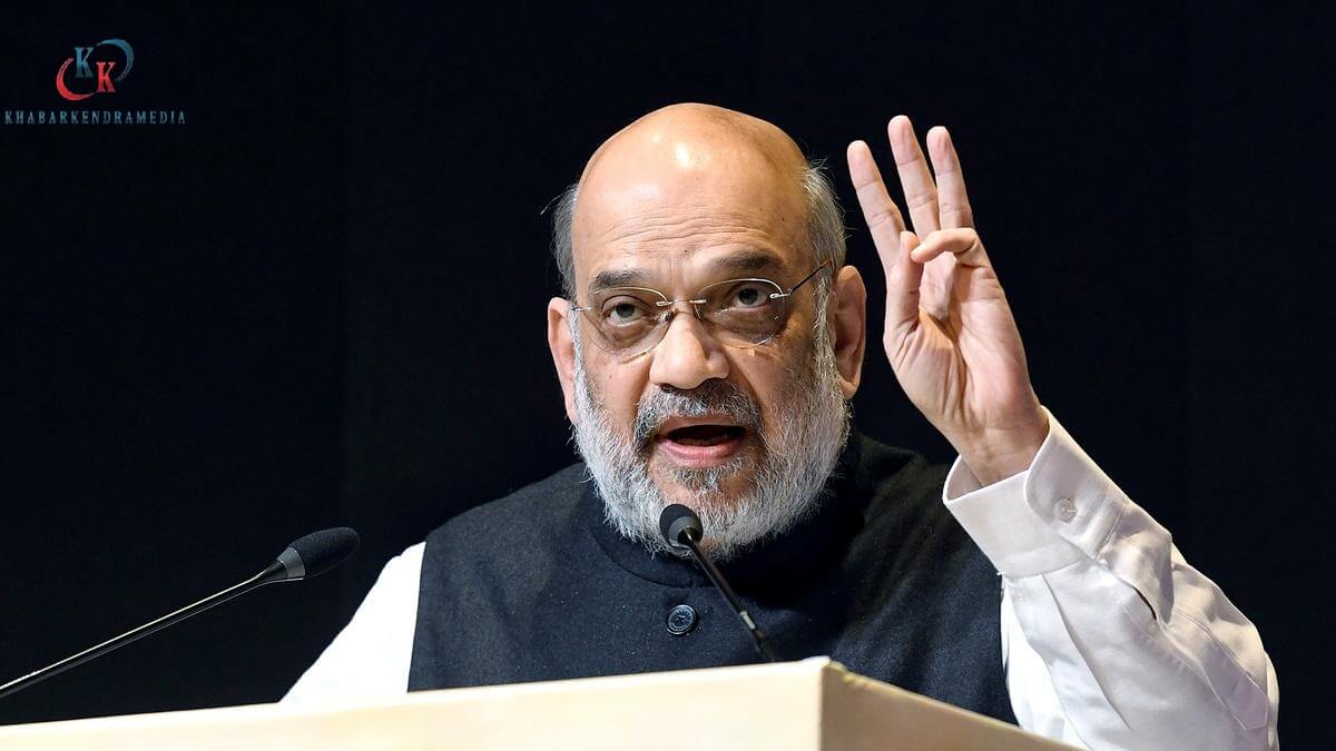 अमित शाह के बयान पर रिटायर्ड जजों का तीखा हमला: ‘दुर्भाग्यपूर्ण और पूर्वाग्रही व्याख्या’
