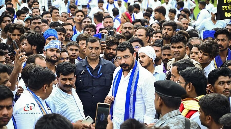 चंद्रशेखर आजाद JPC में शामिल होंगे: PM, CM हटाने वाले बिलों पर होगी चर्चा