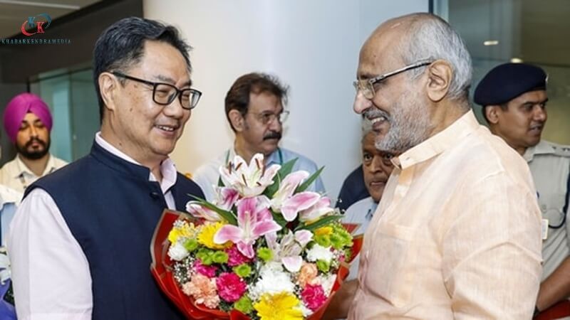 उपराष्ट्रपति चुनाव 2025: किरेन रिजिजू ने इशारों में साधा विपक्ष पर निशाना, ‘अंतरात्मा’ से वोट देने वाले INDIA सांसदों को कहा धन्यवाद
